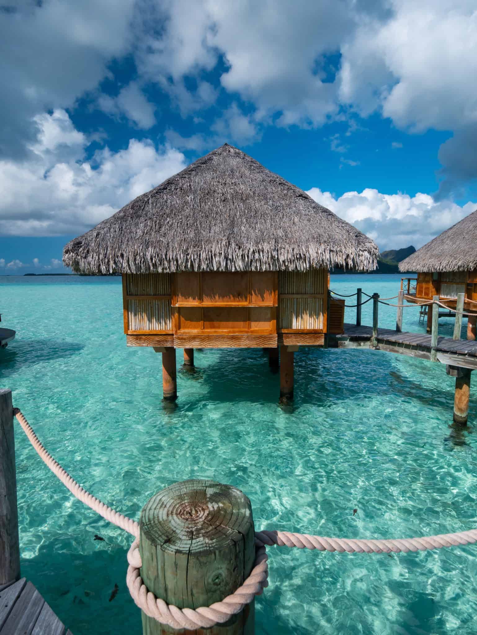 10 Overwater Bungalows NOT In The Maldives Esprit Errant Travel   AdobeStock 300704479 1538x2048 